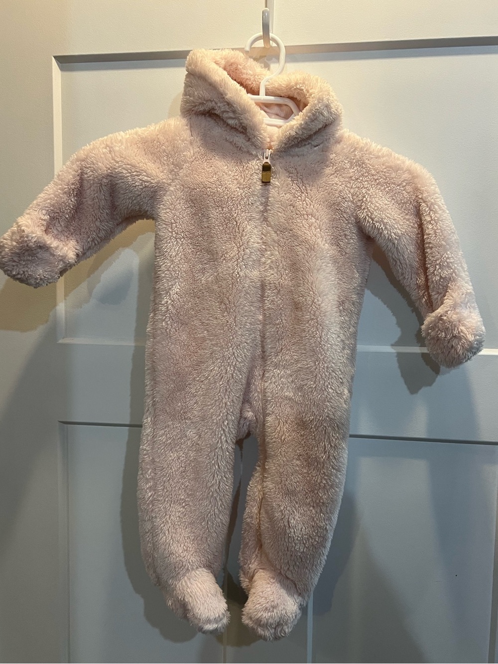 Carter's baby girl Plush Bear Hooded One-Piece Bunting suit Pale Pink - 9m